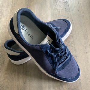 Kizik The Prague Slip-On Sneaker Hands Free 12W Men/13.5W Women